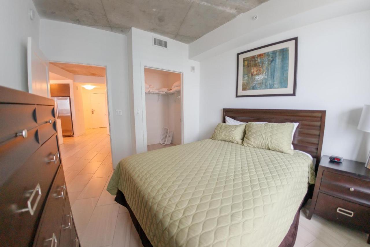 Midtown Miami Residences Доръл Екстериор снимка