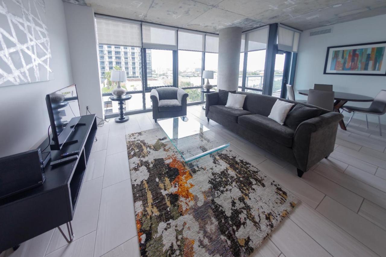 Midtown Miami Residences Доръл Екстериор снимка