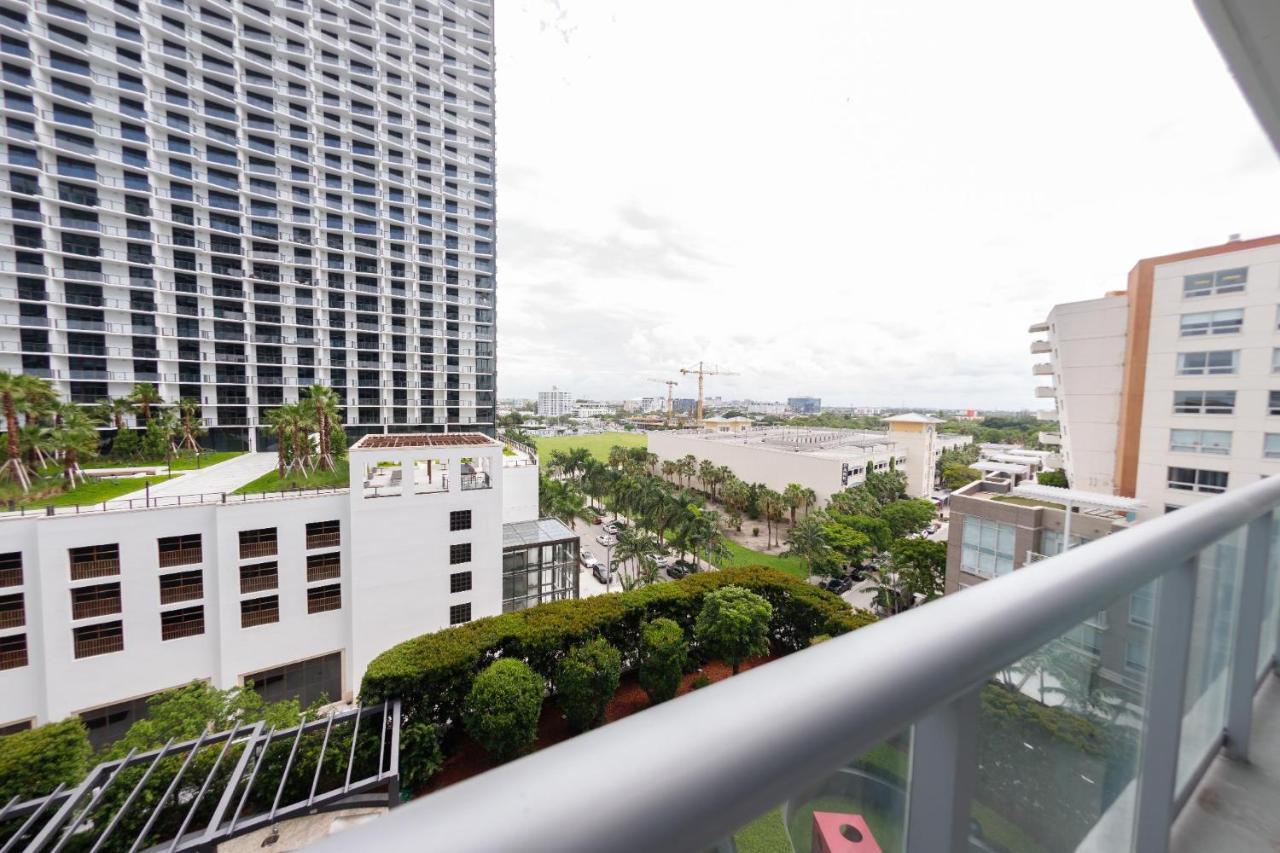 Midtown Miami Residences Доръл Екстериор снимка