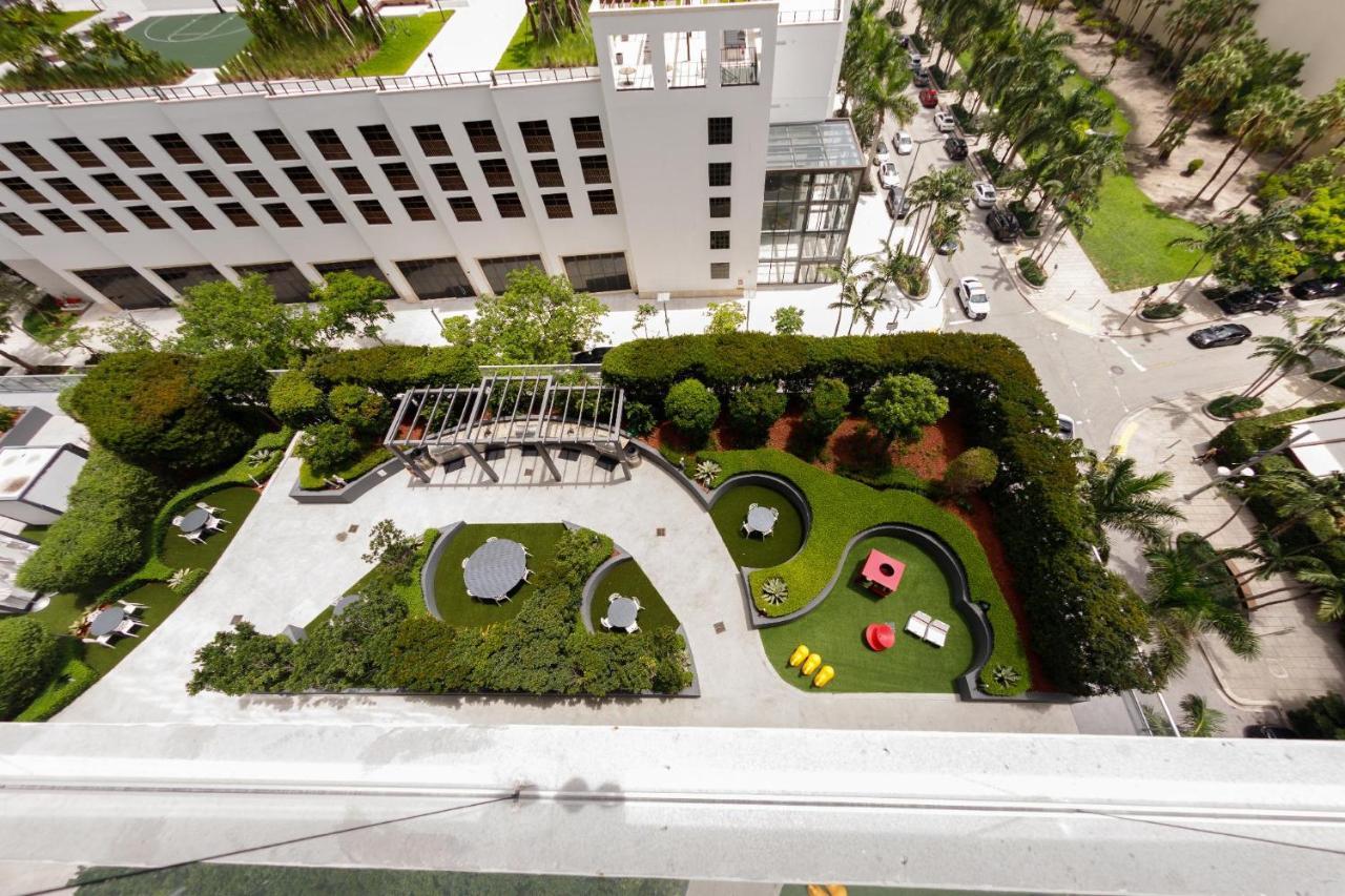 Midtown Miami Residences Доръл Екстериор снимка
