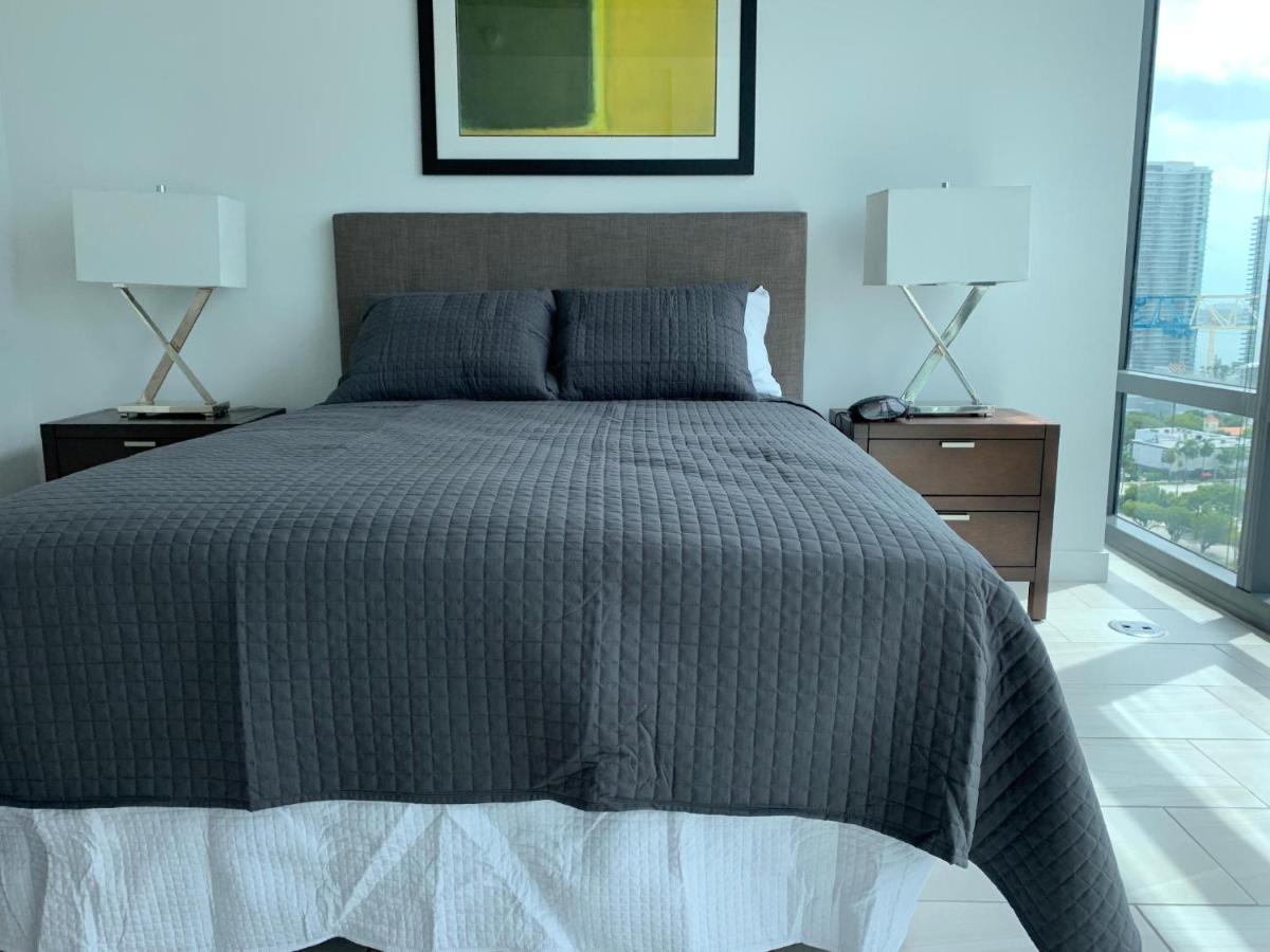 Midtown Miami Residences Доръл Екстериор снимка